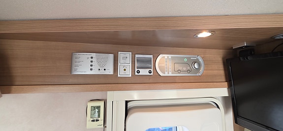 Hymer B 698 NORWAY LINE ALDE 150HK AUT  SOLCELLE NAVI 4250 KG 27 of 30