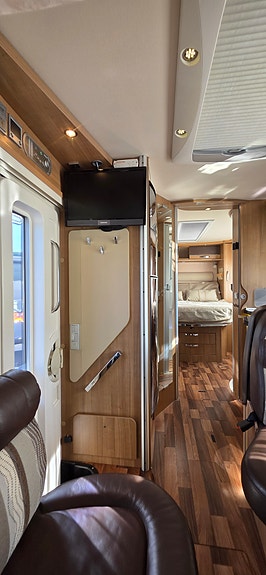 Hymer B 698 NORWAY LINE ALDE 150HK AUT  SOLCELLE NAVI 4250 KG 25 of 30