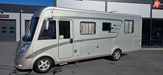 Hymer B 698 NORWAY LINE ALDE 150HK AUT  SOLCELLE NAVI 4250 KG 3 of 30