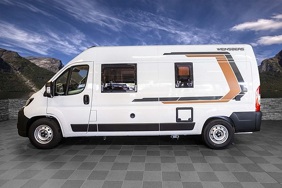 Weinsberg CARABUS 600 MQ smal på veien, stor inni. Omfattende utstyr: Mediapakke, Fiatpakke, Smartpakke, Funksjonspakke, Arktis-Pakke, Care-DrivePakke ++ 3 of 25