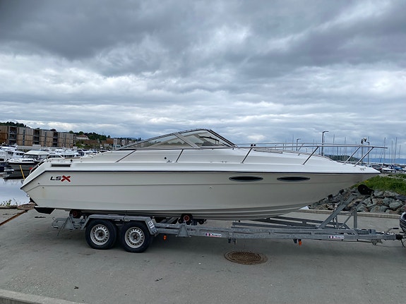 Sea Ray 23 ombygd for LS-motor 2 of 25