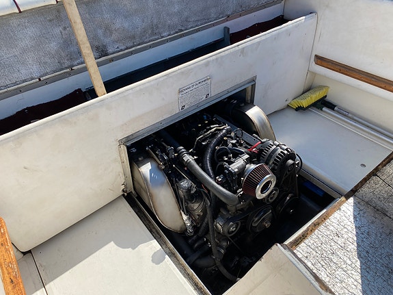 Sea Ray 23 ombygd for LS-motor 6 of 25