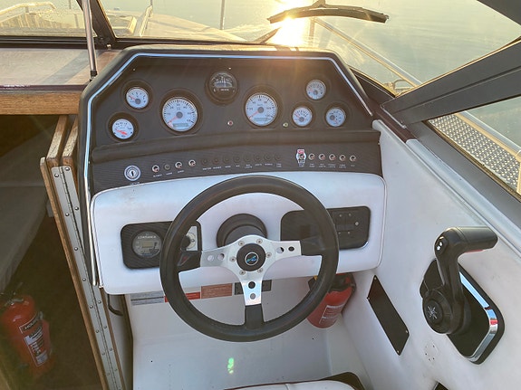 Sea Ray 23 ombygd for LS-motor 12 of 25
