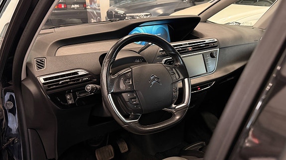 Citroen C4 Picasso 12 of 25