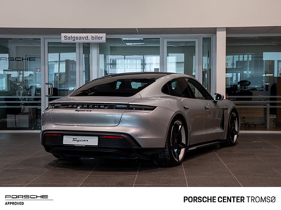 Porsche Taycan 4 of 5
