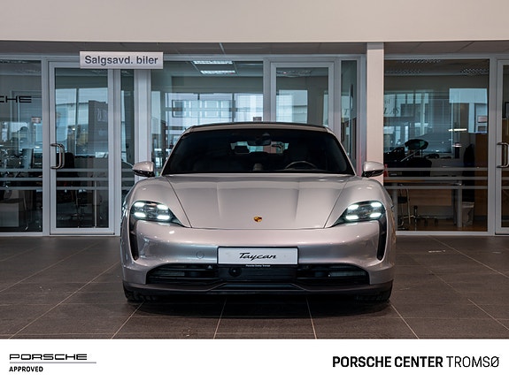 Porsche Taycan 7 of 30