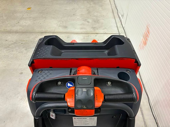 Linde T 20 AP 7 of 9