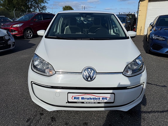 Volkswagen UP! 16 of 28