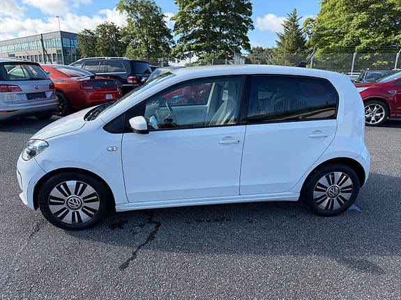 Volkswagen UP! 6 of 28