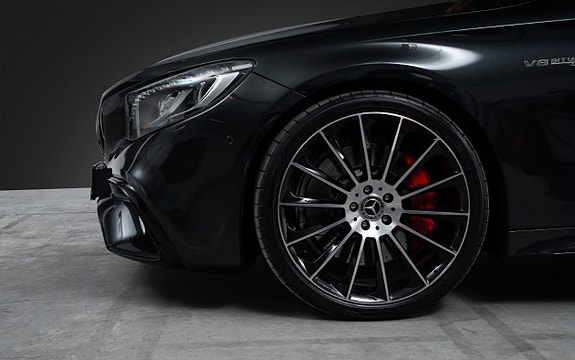Mercedes-Benz S63 4 of 5