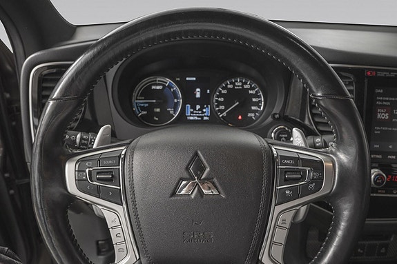 Mitsubishi Outlander 20 of 29