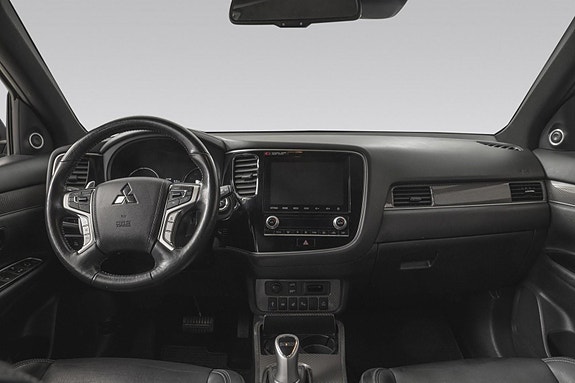 Mitsubishi Outlander 17 of 29