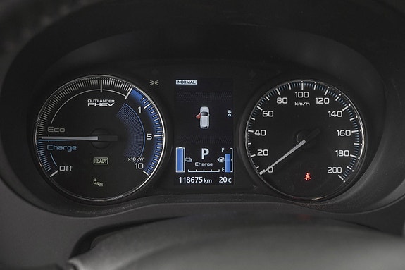 Mitsubishi Outlander 21 of 29