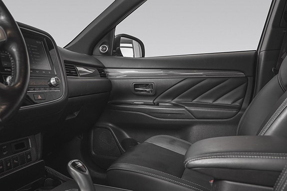 Mitsubishi Outlander 22 of 29