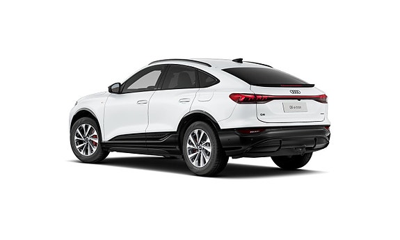 Audi Q6 e-tron 2 of 5