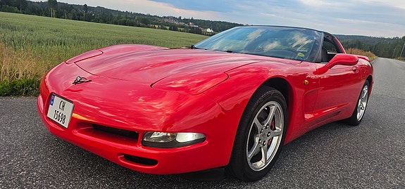 Chevrolet Corvette 3 of 10