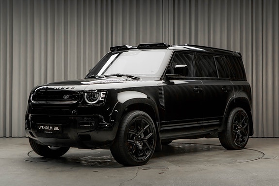 Land Rover Defender 110 4 of 5