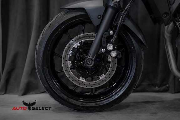 Yamaha MTN690 6 of 18