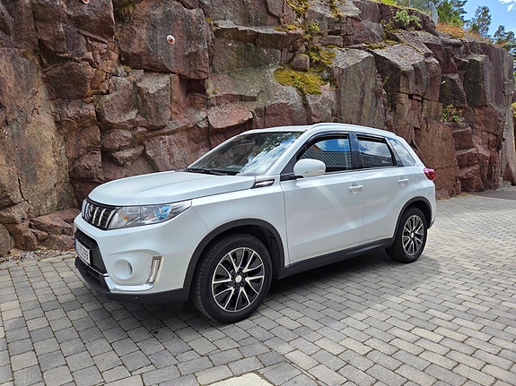 Suzuki Vitara 4 of 9