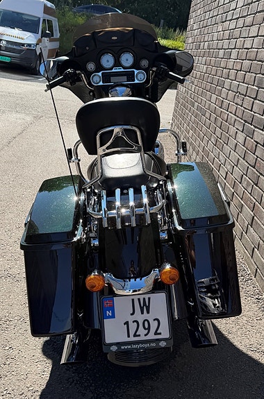 Harley-Davidson FLHX Street Glide 8 of 9