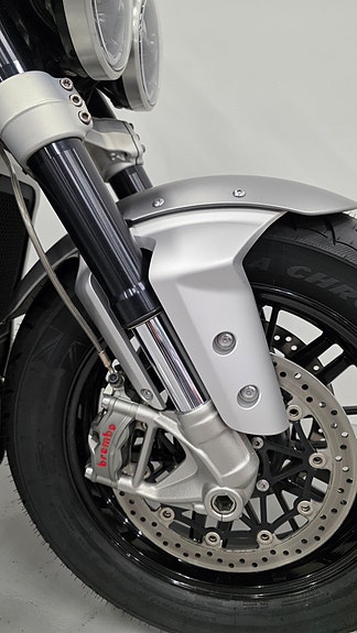 Triumph Rocket III R 6 of 10