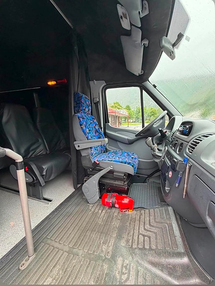 Mercedes-Benz 416 CDI 17-seter Russebuss 3 of 9