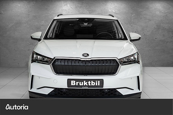 Skoda Enyaq 3 of 5