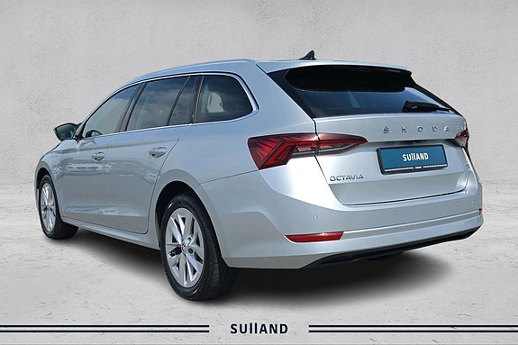 Skoda Octavia 3 of 5