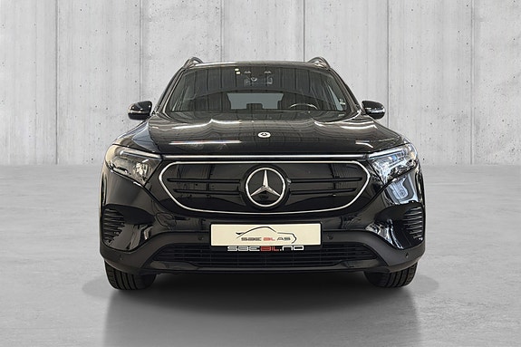 Mercedes-Benz EQB300 2 of 23