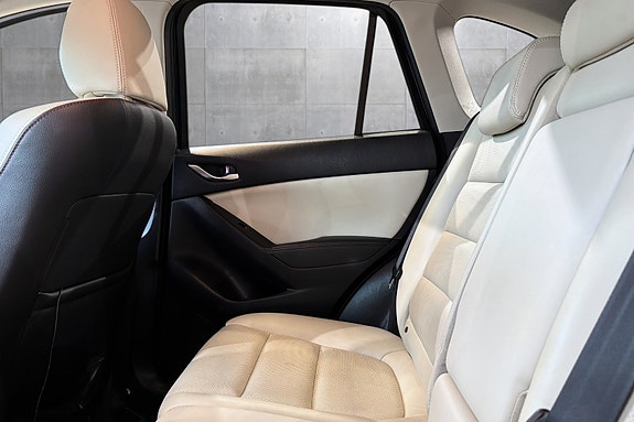 Mazda CX-5 16 of 25