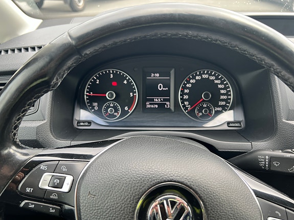 Volkswagen Caddy Maxi 2 of 5