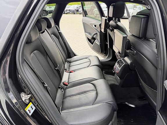 Audi A6 allroad 15 of 17