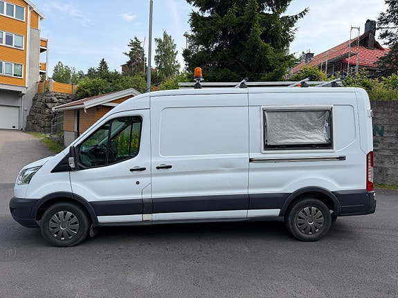 Ford Transit 2 of 5
