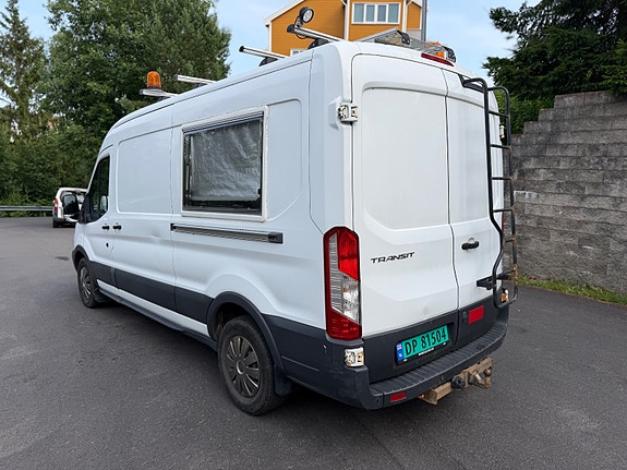 Ford Transit 3 of 5