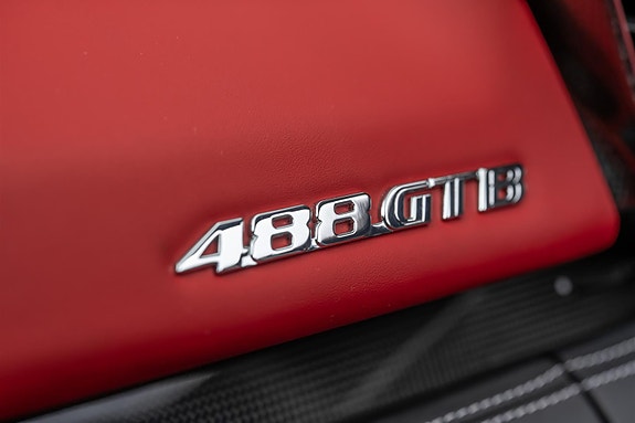 Ferrari 488 GTB 29 of 30