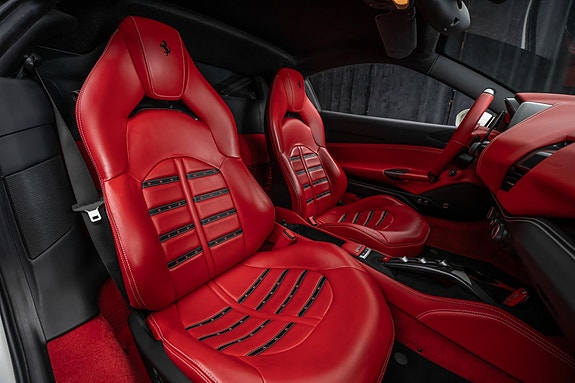 Ferrari 488 GTB 30 of 30