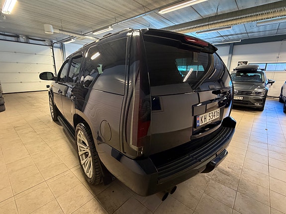 GMC Yukon 11 of 26