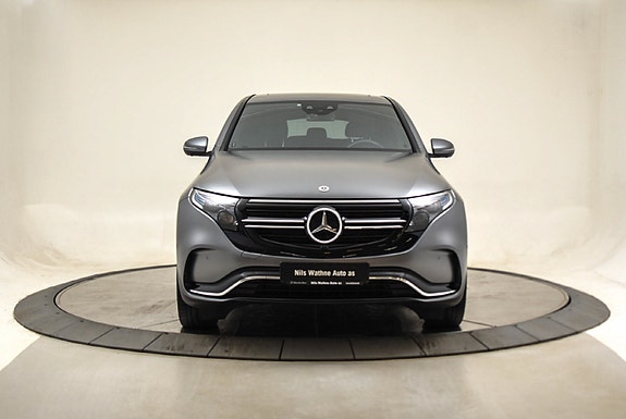Mercedes-Benz EQC400 3 of 5