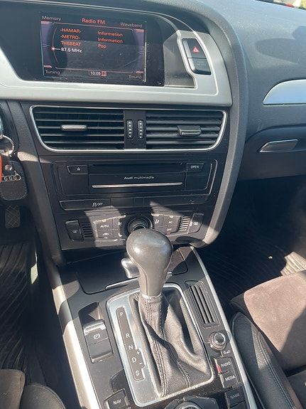 Audi A4 16 of 17