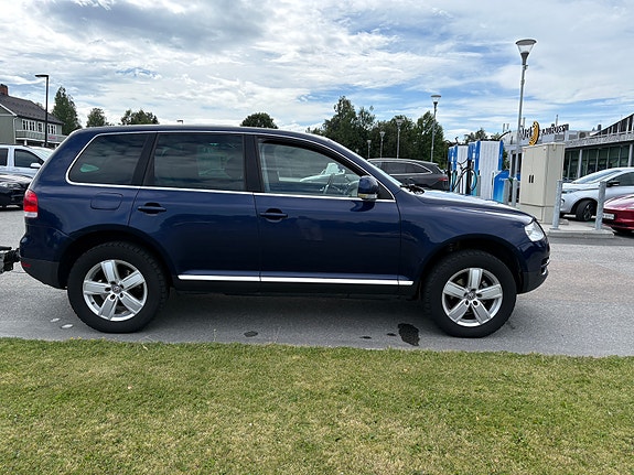 Volkswagen Touareg 5 of 5