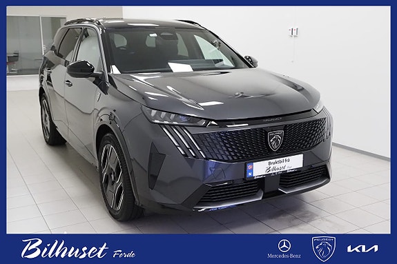 Peugeot e-5008 4 of 22