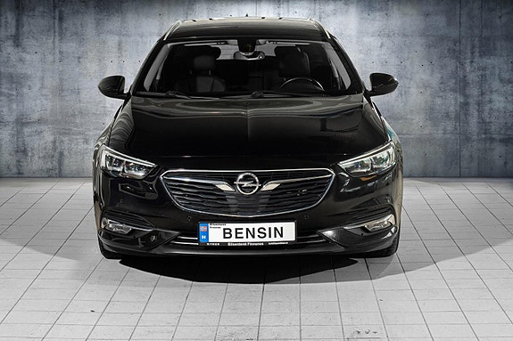 Opel Insignia 4 of 5