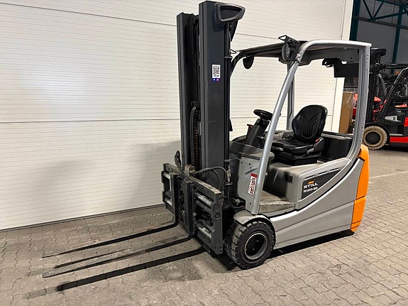Still RX 20-20 L 3 of 5