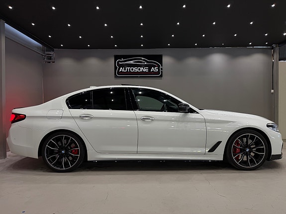 BMW 540i 5 of 30