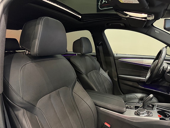 BMW 540i 19 of 30