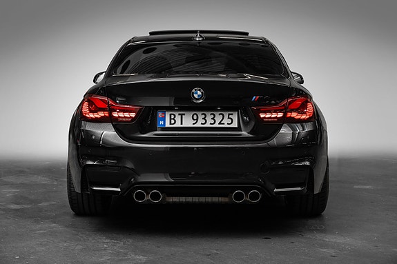 BMW M4 15 of 30