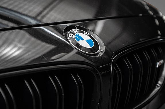 BMW M4 8 of 30
