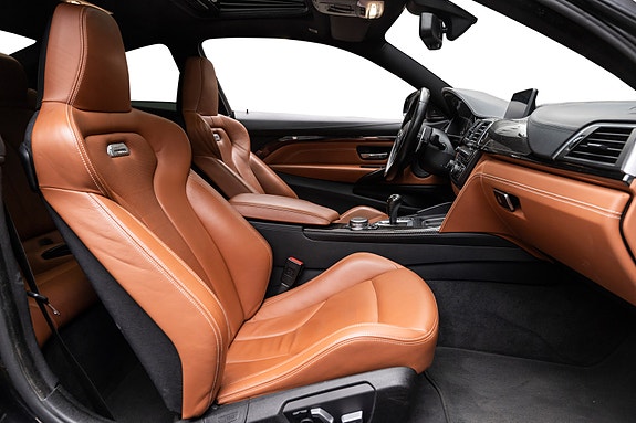 BMW M4 27 of 30