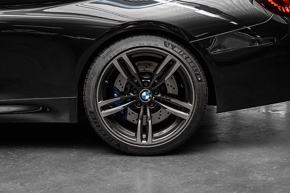 BMW M4 12 of 30