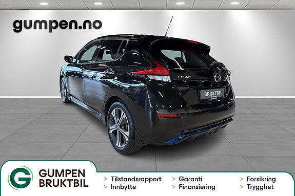 Nissan Leaf 3 of 5